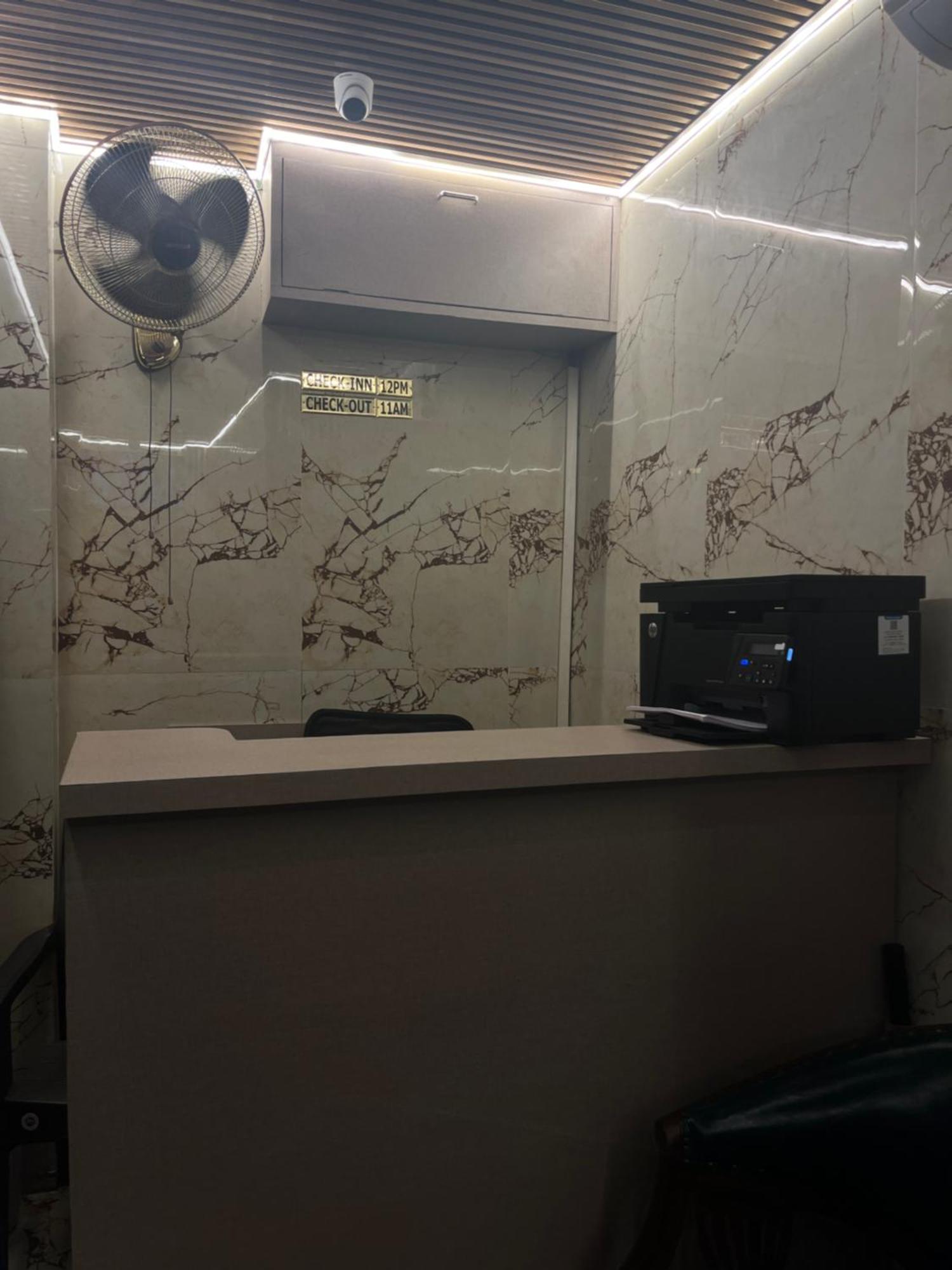 Hotel Newyork By Stayzy Rooms Mumbai Exterior photo